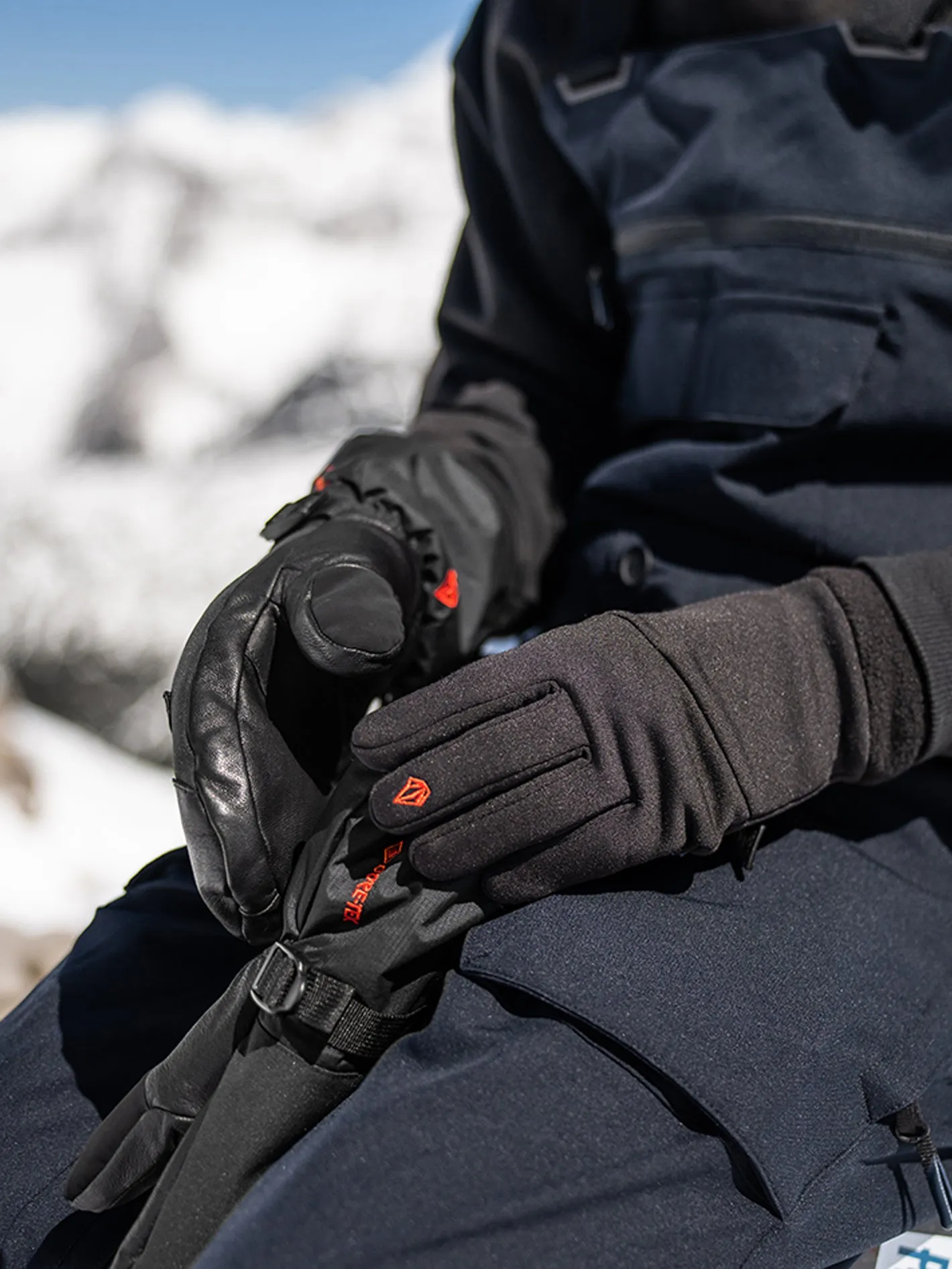 91 Gore-Tex Mittens - Black