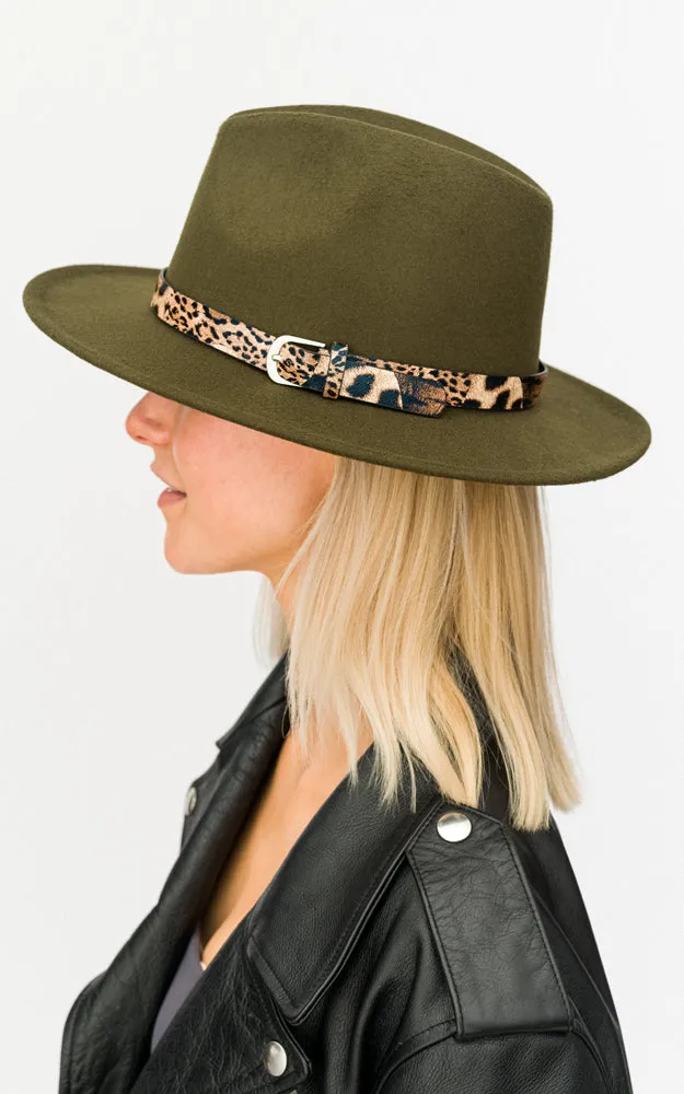 BHAT6043 Faux Wool Adjustable Fedora with Animal Print Accent Band