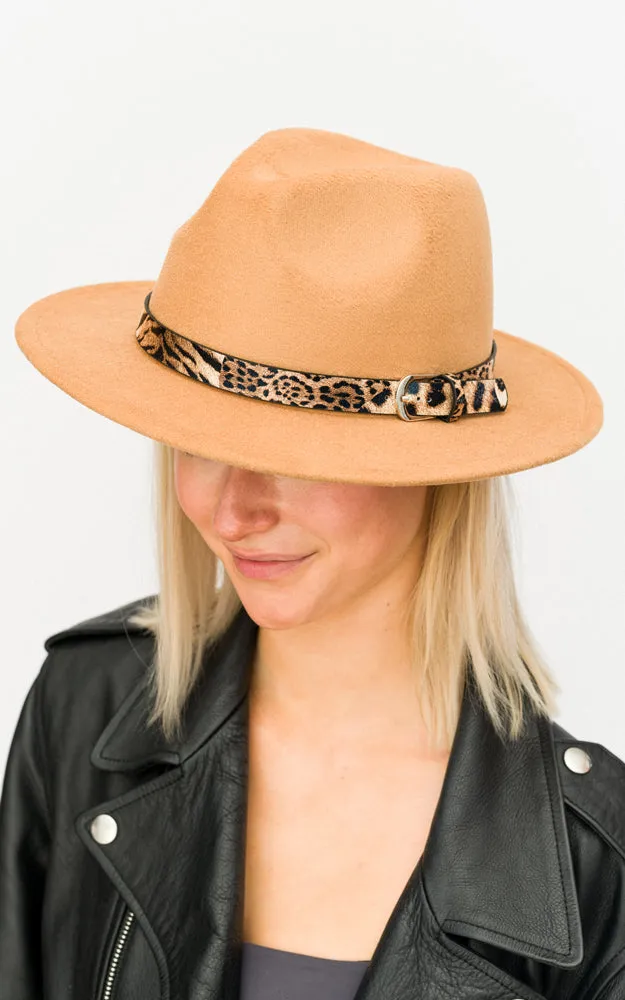 BHAT6043 Faux Wool Adjustable Fedora with Animal Print Accent Band